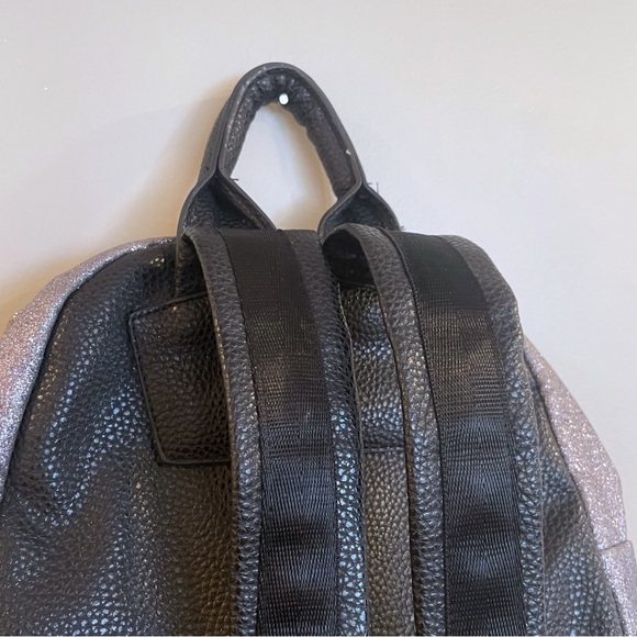 CHIARA FERRAGNI Glitter Flirting Backpack - Picture 13 of 16